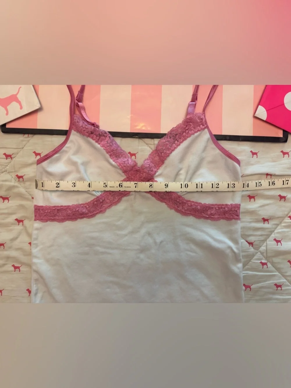 VS PINK VINTAGE Y2K SET FLORAL LOVE BOOTY SHORTS & LACE TRIM CAMI TANK TOP NWOT - Picture 5 of 13